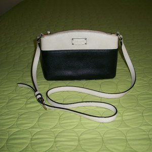 Kate Spade  Grove Street Millie White/Black Crossbody  Bag